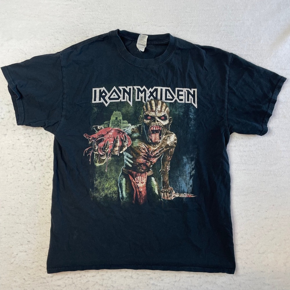 Iron Maiden T-Shirt Mens Large Black The Book of Souls World Tour 2016 Graphic